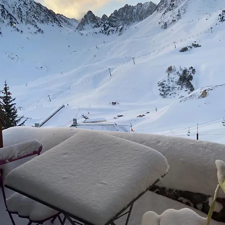 Studio 4 Pers Plein Pied Bero Bisto, Face Aux Pistes Apartment *
